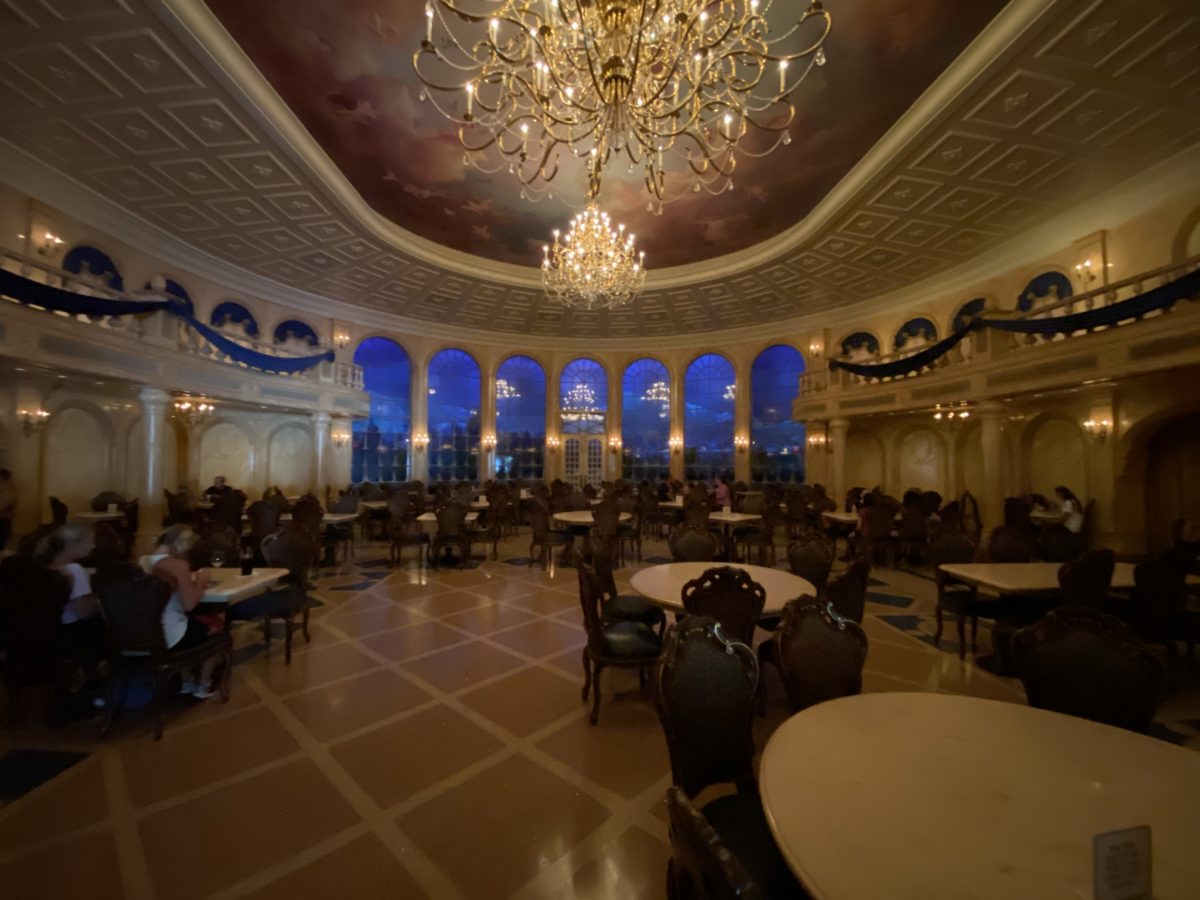 Review A Socially Distanced Dinner At Be Our Guest Restaurant In The Magic Kingdom Plus An Unexpected Appearance From The Beast Wdw News Today