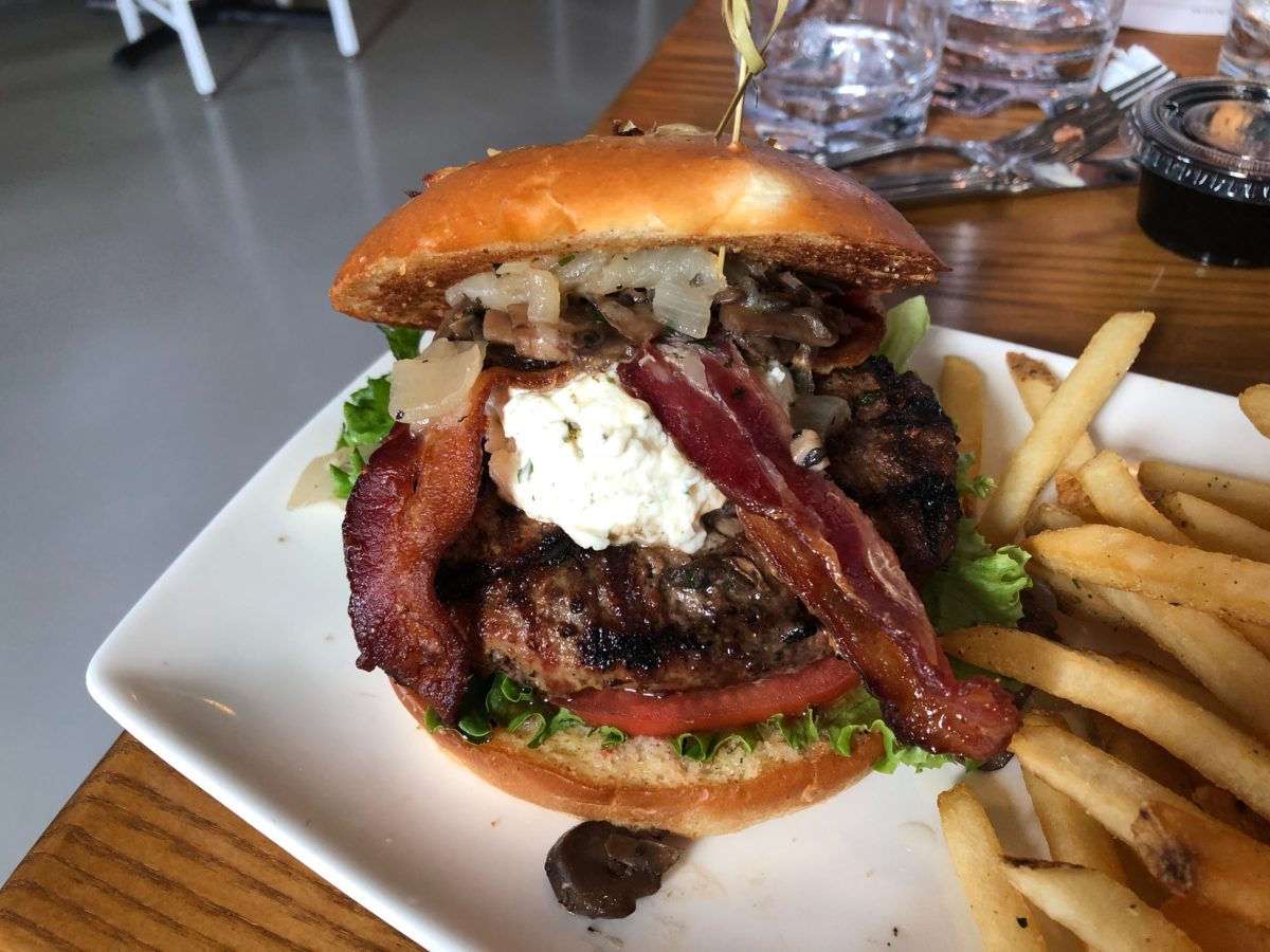 cowfish reopening review sushi burger 70
