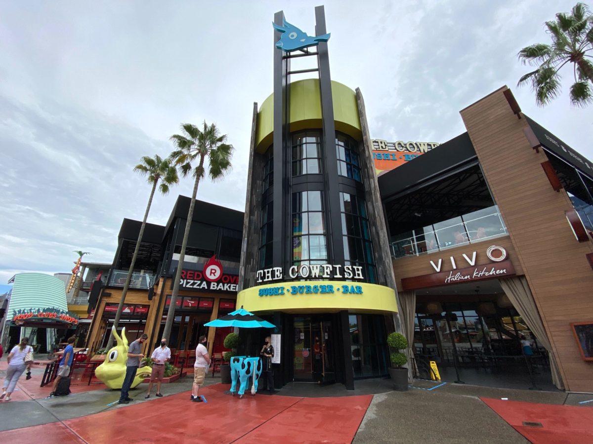 PHOTOS, REVIEW: The Cowfish Reopens, Bringing Universal’s Best Sushi ...