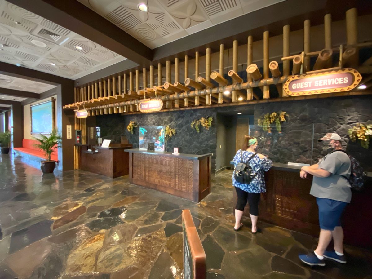 disneys polynesian village resort front desk lobby 2