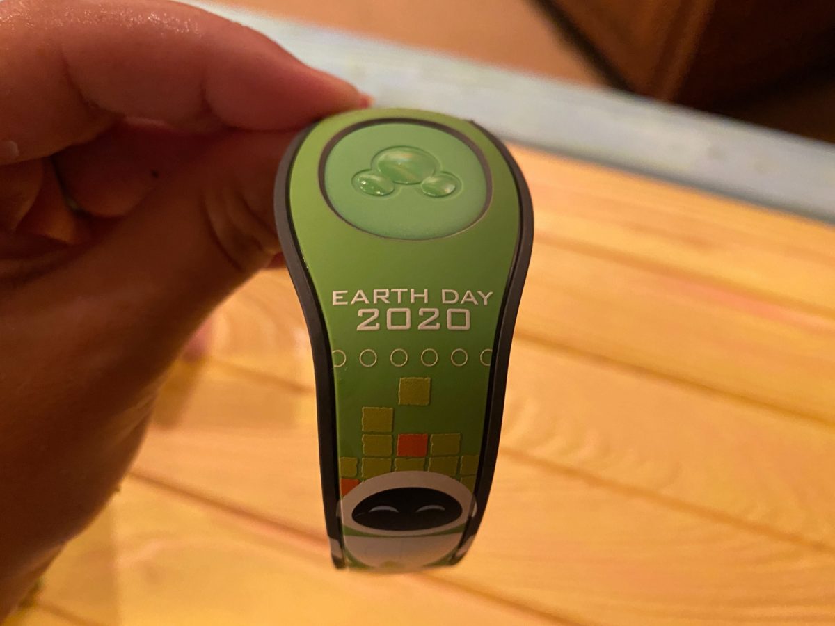 earth day 2020 limited edition magicband eve discovery trading company disneys animal kingdom 6