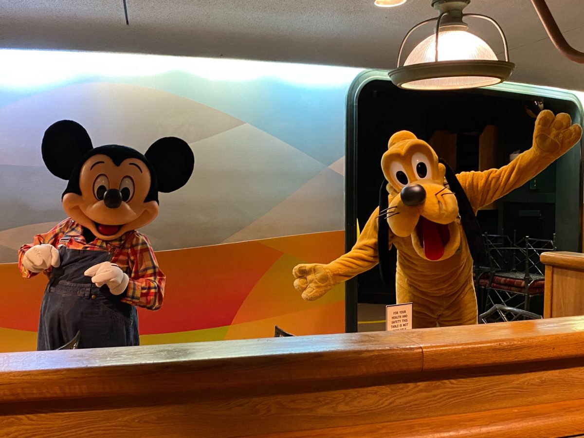 garden grill reopening epcot chip n dale