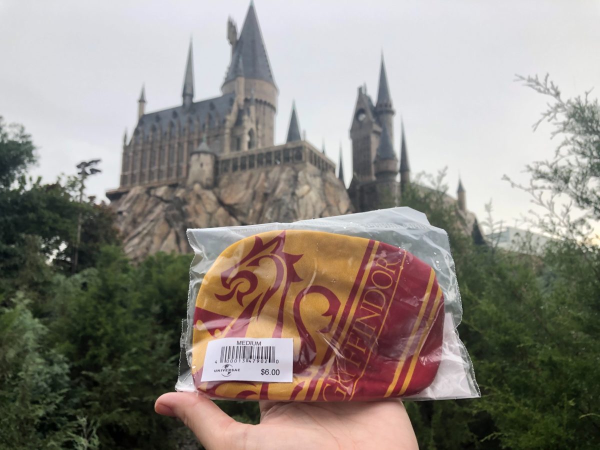 harry potter gryffindor face mask 1