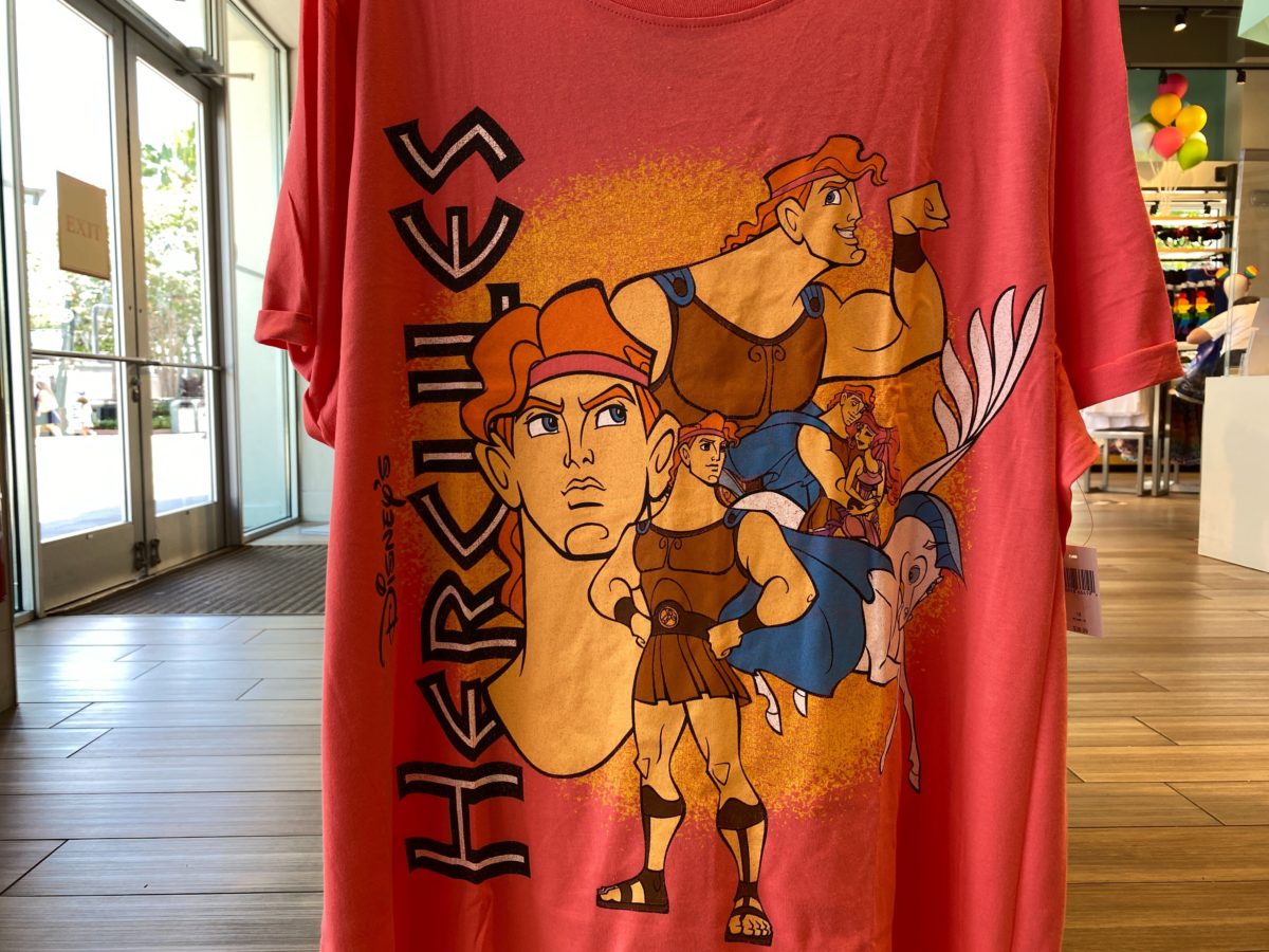 ウォルトディズニーワールド 新発売のヘラクレスのウィンドブレーカーとtシャツ Wdw News Today In Japanese