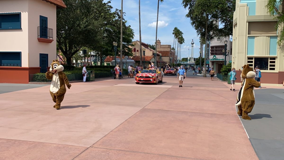 mickey hollywood studios calvacade