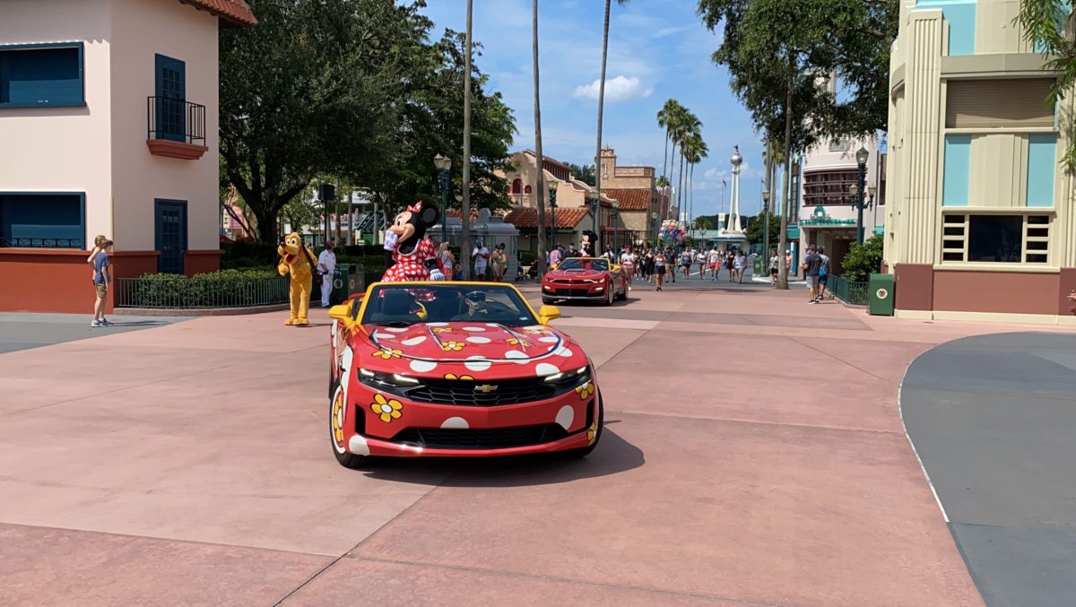 mickey hollywood studios calvacade