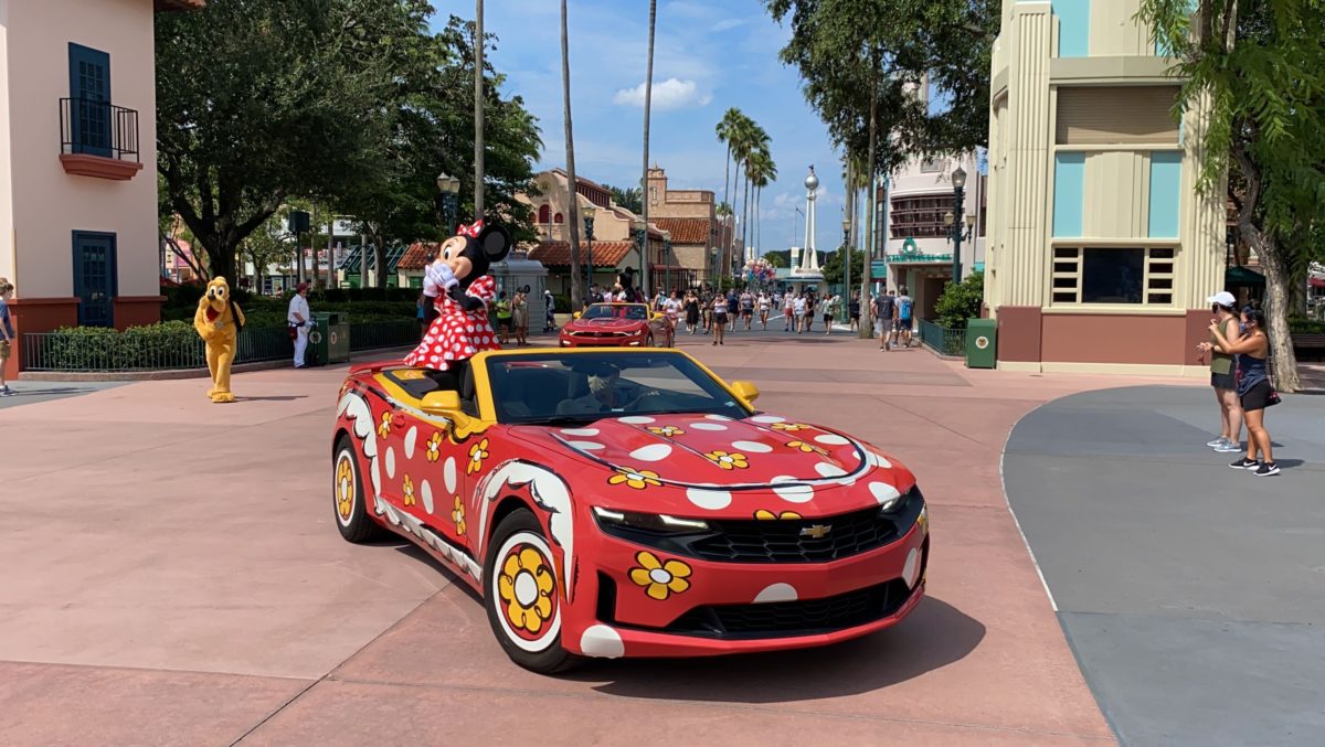 mickey hollywood studios calvacade