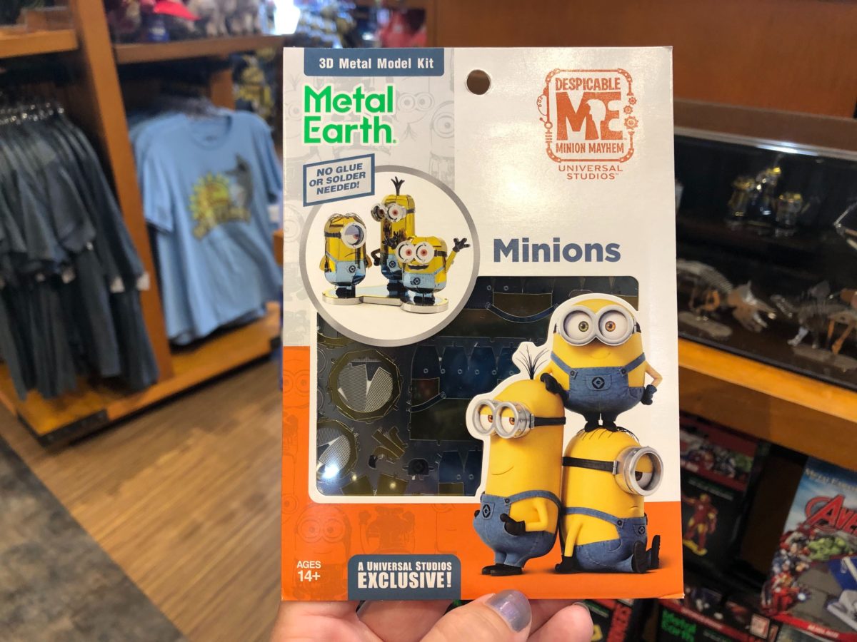 Universal Studios Exclusive Despicable Me Minion Metal Earth Model