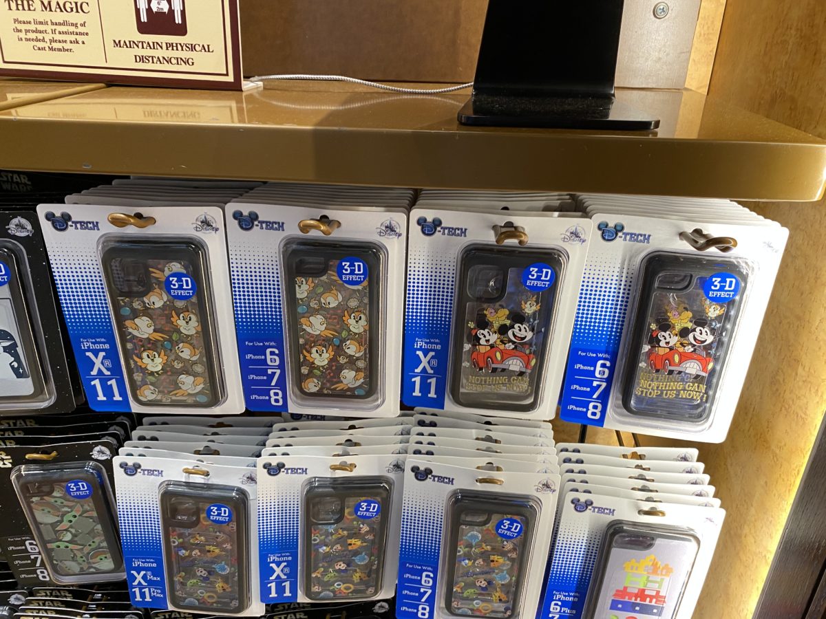 PHOTOS: New Mickey & Minnie's Runaway Railway Magnets, Phone Cases, and ...