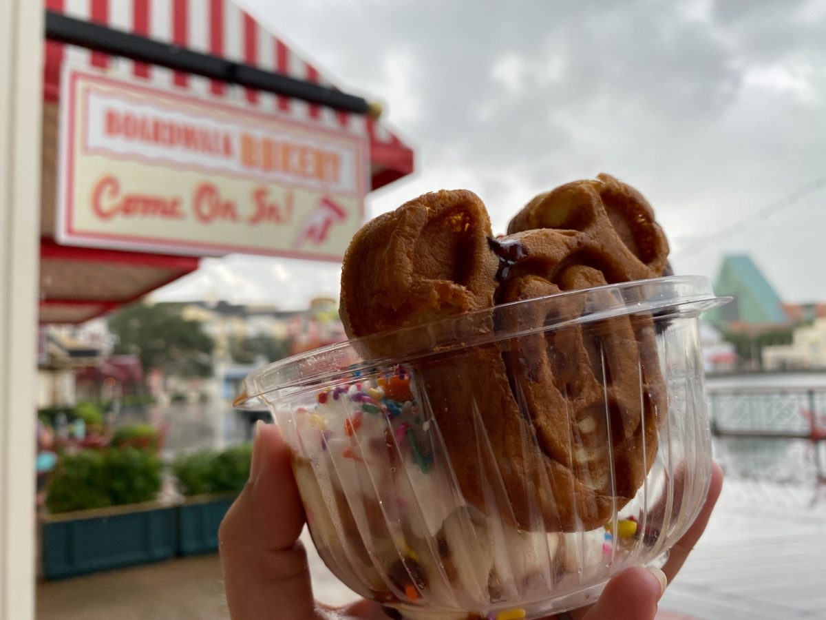 mickey waffle sundae boardwalk bakery disneys boardwalk 26