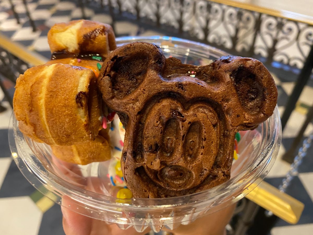 YUM! There's A New Ice Cream Flavor For The Mickey Waffle Sundae