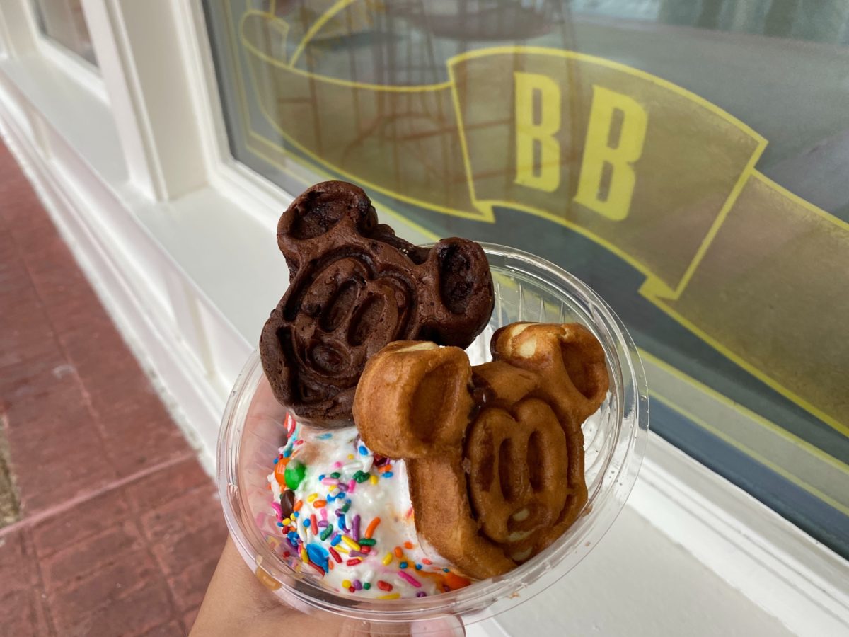 mickey waffle sundae boardwalk bakery disneys boardwalk 34