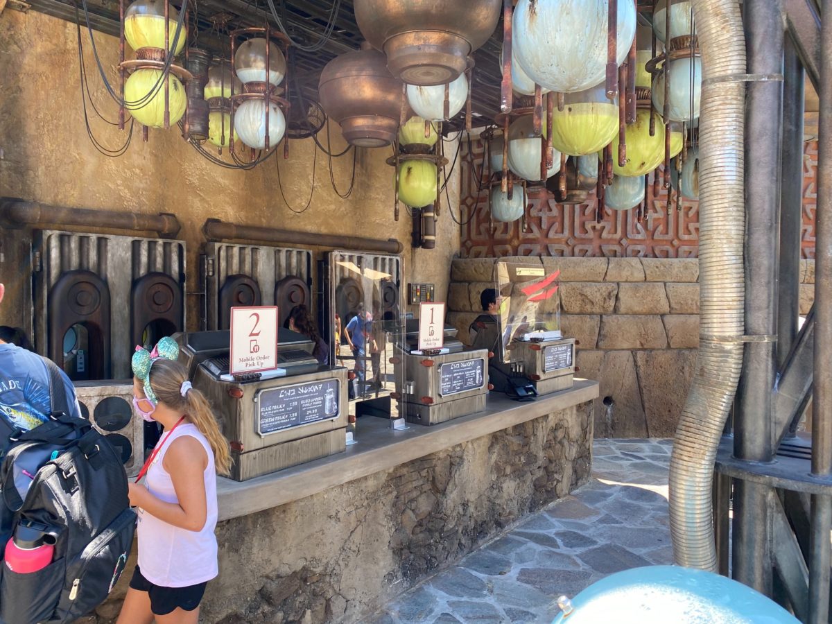 Milk Stand Reopens at Star Wars: Galaxy's Edge