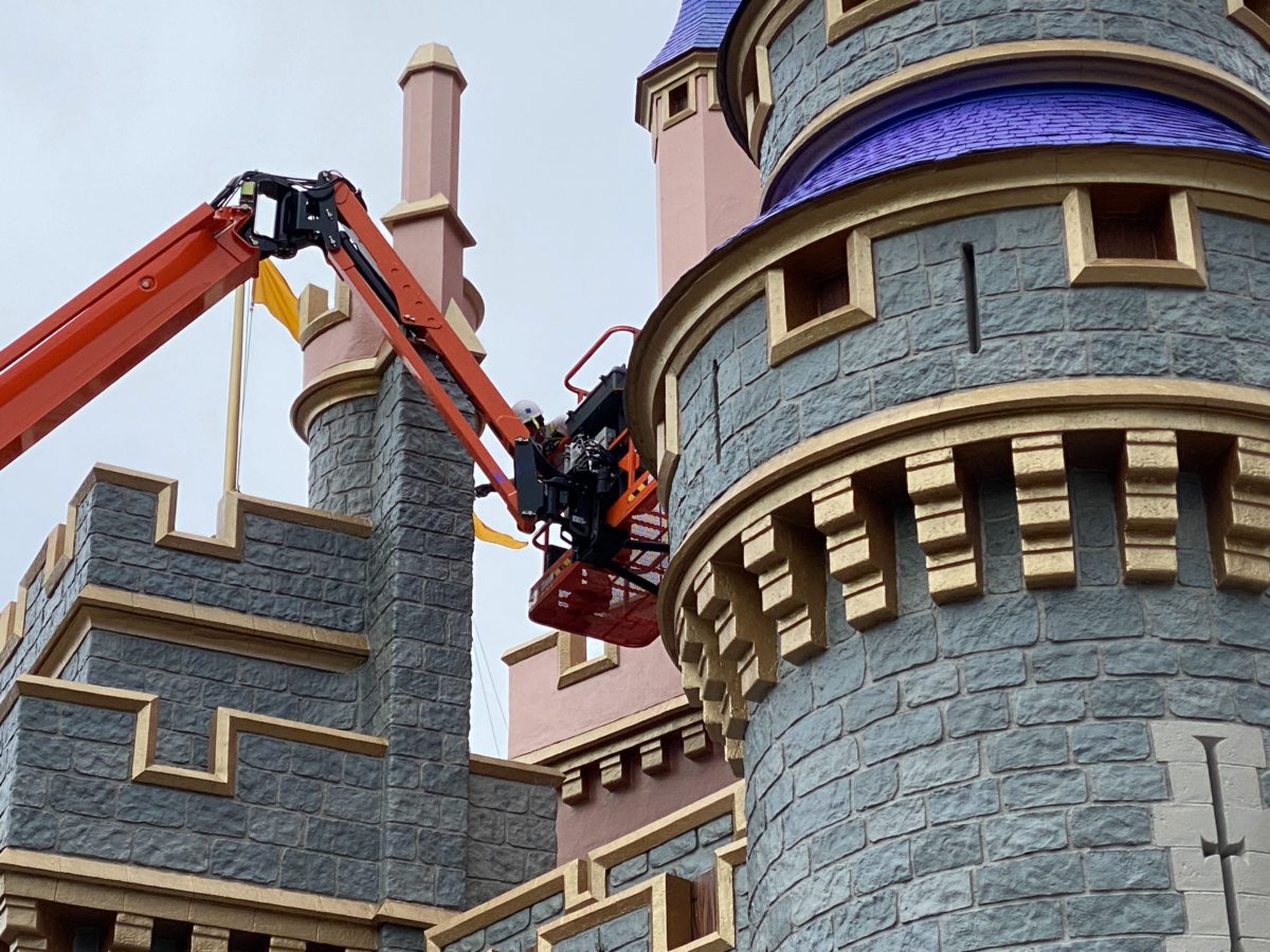 castle repainting