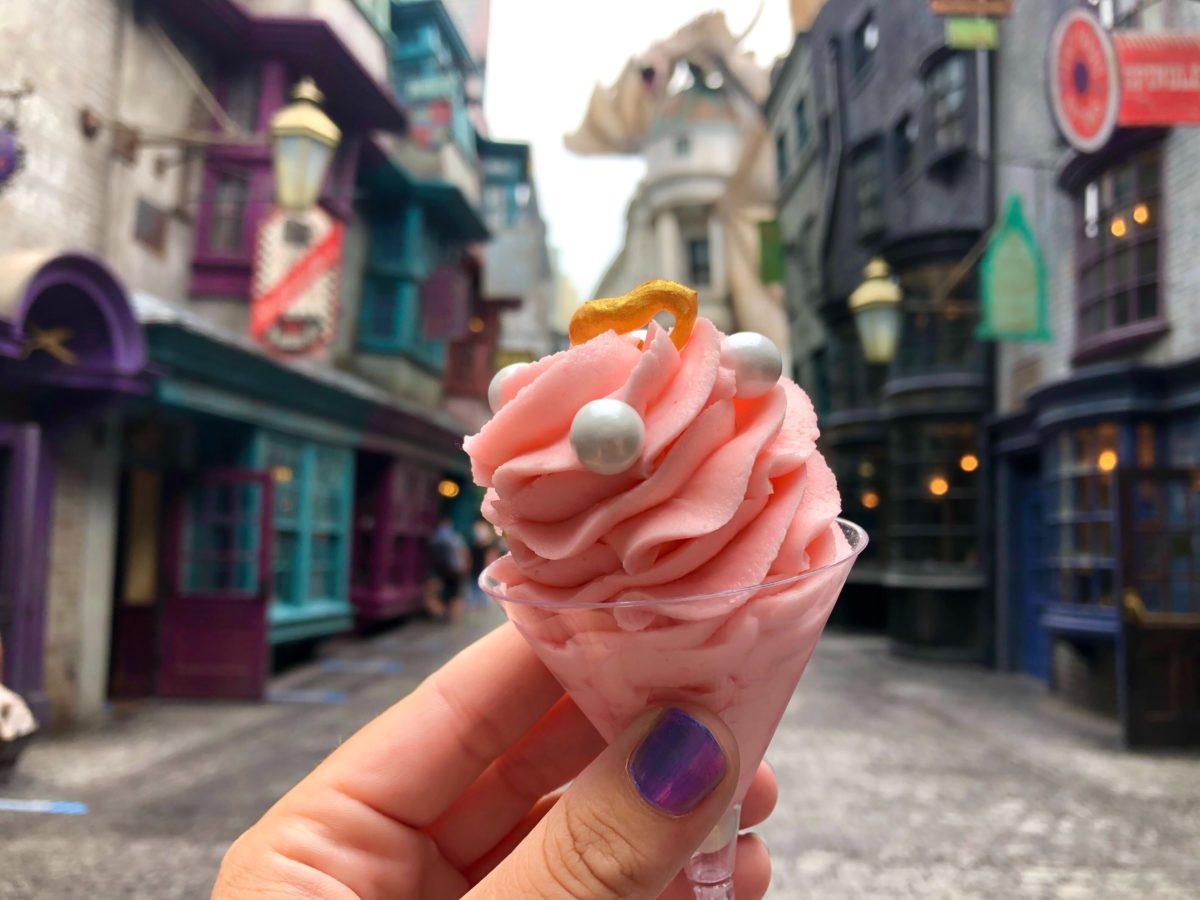 more no melt ice cream love potion pics diagon alley wizarding world usf review july2020 5