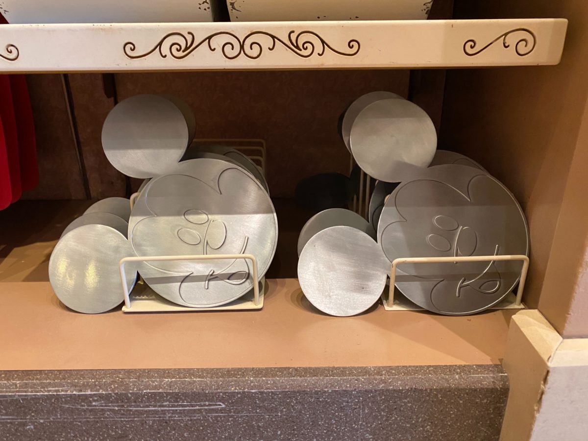 PHOTOS: New Mousewares Collection Wine Stoppers, Mickey Trivet