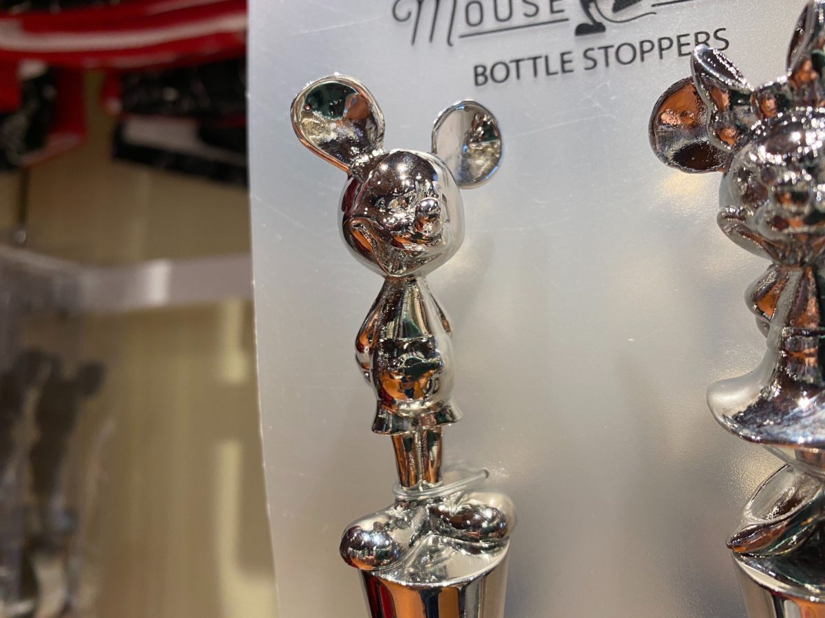 PHOTOS: New Mousewares Collection Wine Stoppers, Mickey Trivet