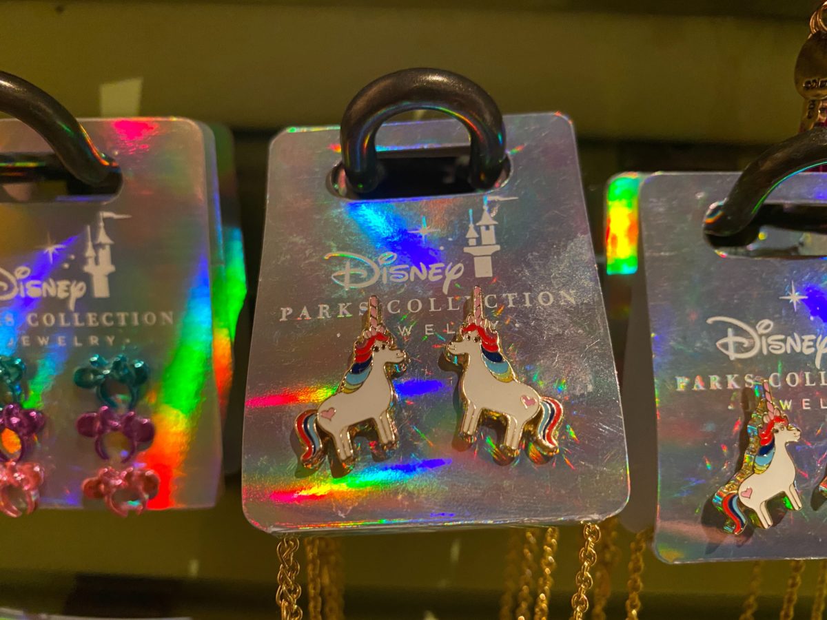 unicorn accessories at discovery trading co